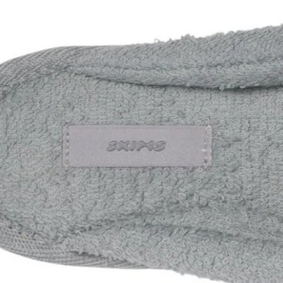 SKIMS HOTEL SLIPPER/ MOONSTONE/ NWOT/size 36 (5.5) - Picture 6 of 12